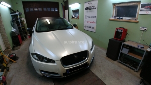 Jaguar_XF_S